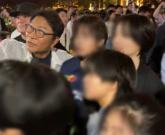중국 상하이서 목격된 이수만·유영진...줄줄이 뒤따르던 미소년들 정체는?